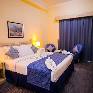 House & Aparthotel