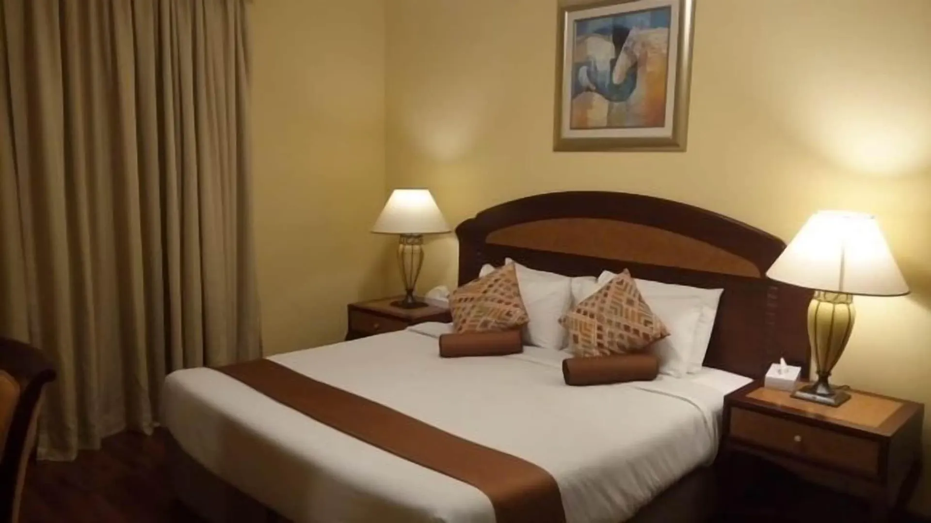 Al Muraqabat Plaza Hotel Apartments Dubai United Arab Emirates