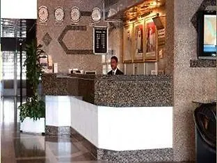 Al Muraqabat Plaza Hotel Apartments Dubai Aparthotel
