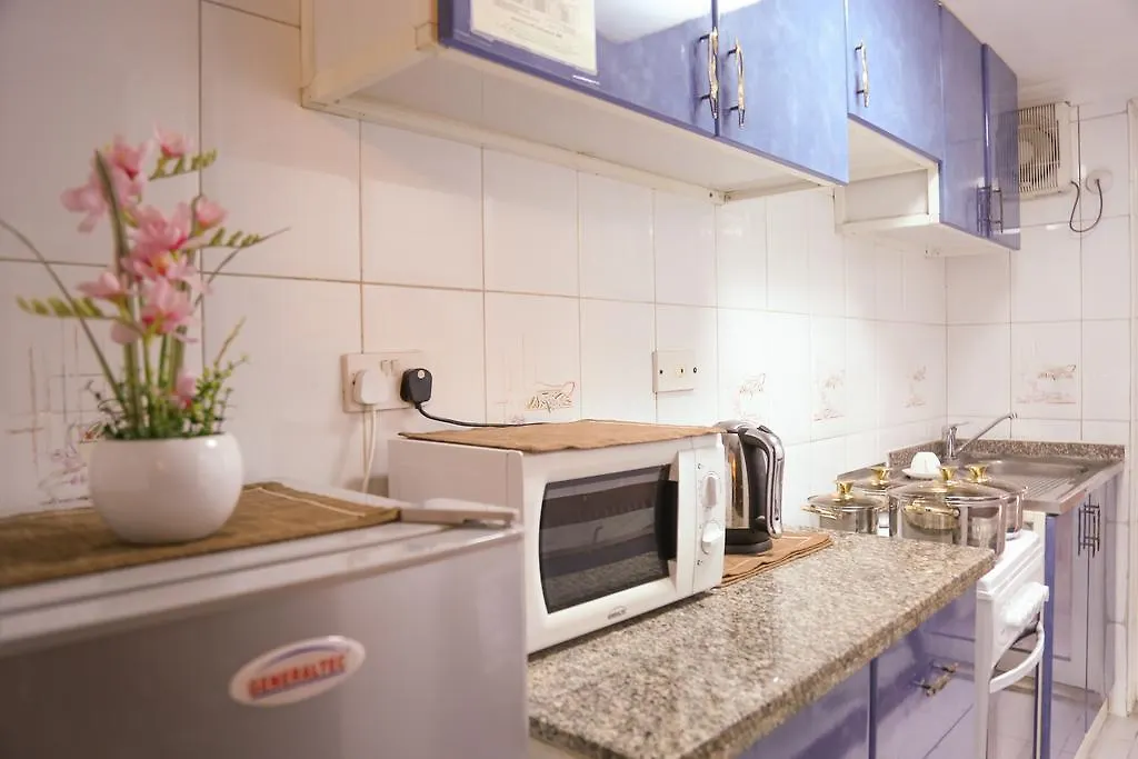 Al Muraqabat Plaza Hotel Apartments Dubai Aparthotel