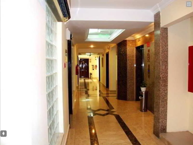 Al Muraqabat Plaza Hotel Apartments Dubai United Arab Emirates